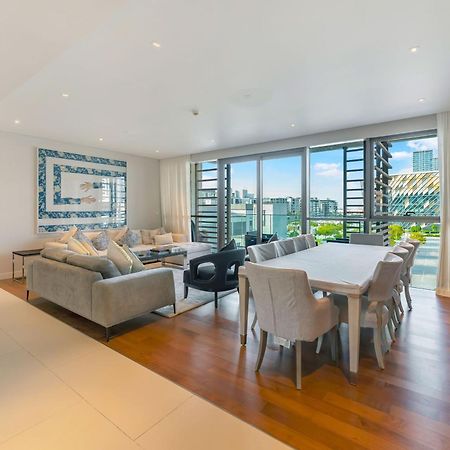 두바이 Fam Living - City Walk - Opulent Living 아파트 외부 사진